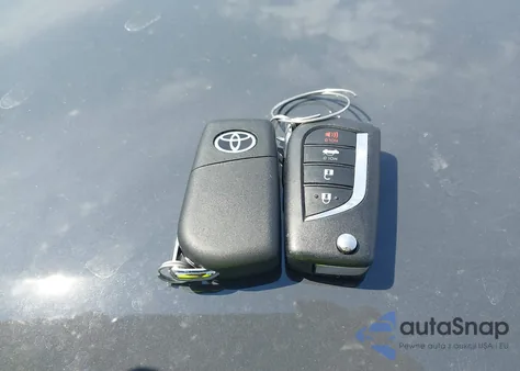 2024 Toyota Corolla Le z USA, uszkodzony, nr VIN 5YFB4MDE1RP210443